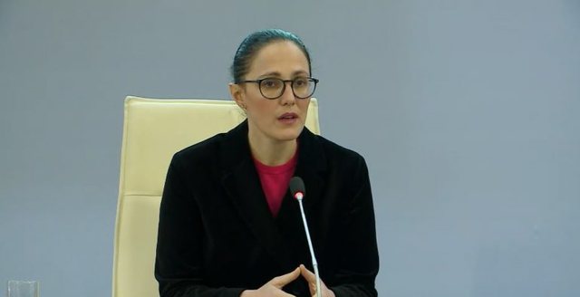 Nafta kapi shifra rekord, Ministrja e Financave tregon kur do të ulen çmimet