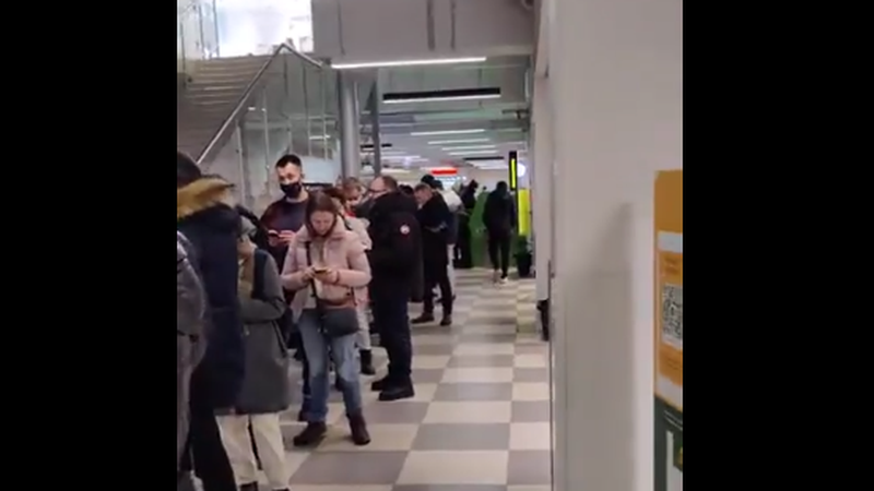 SHBA, Kanadaja dhe BE i dhanë goditjen fatale Rusisë, qytetarët rusë në panik, shihni çfarë po bëjnë sot