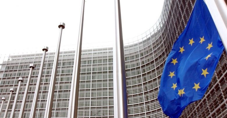 Zelenskiy ripërsëriti thirrjen për anëtarësimin e Ukrainës në BE, reagojnë zyrtarët në Bruksel: Menjëherë…