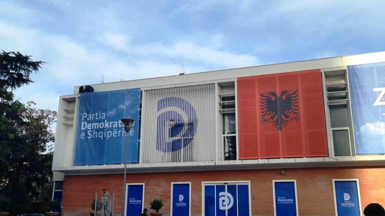 Inceneratorët/ PD dërgon në SPAK kallëzim penal për 50 persona, mes tyre dhe kryeministri Rama