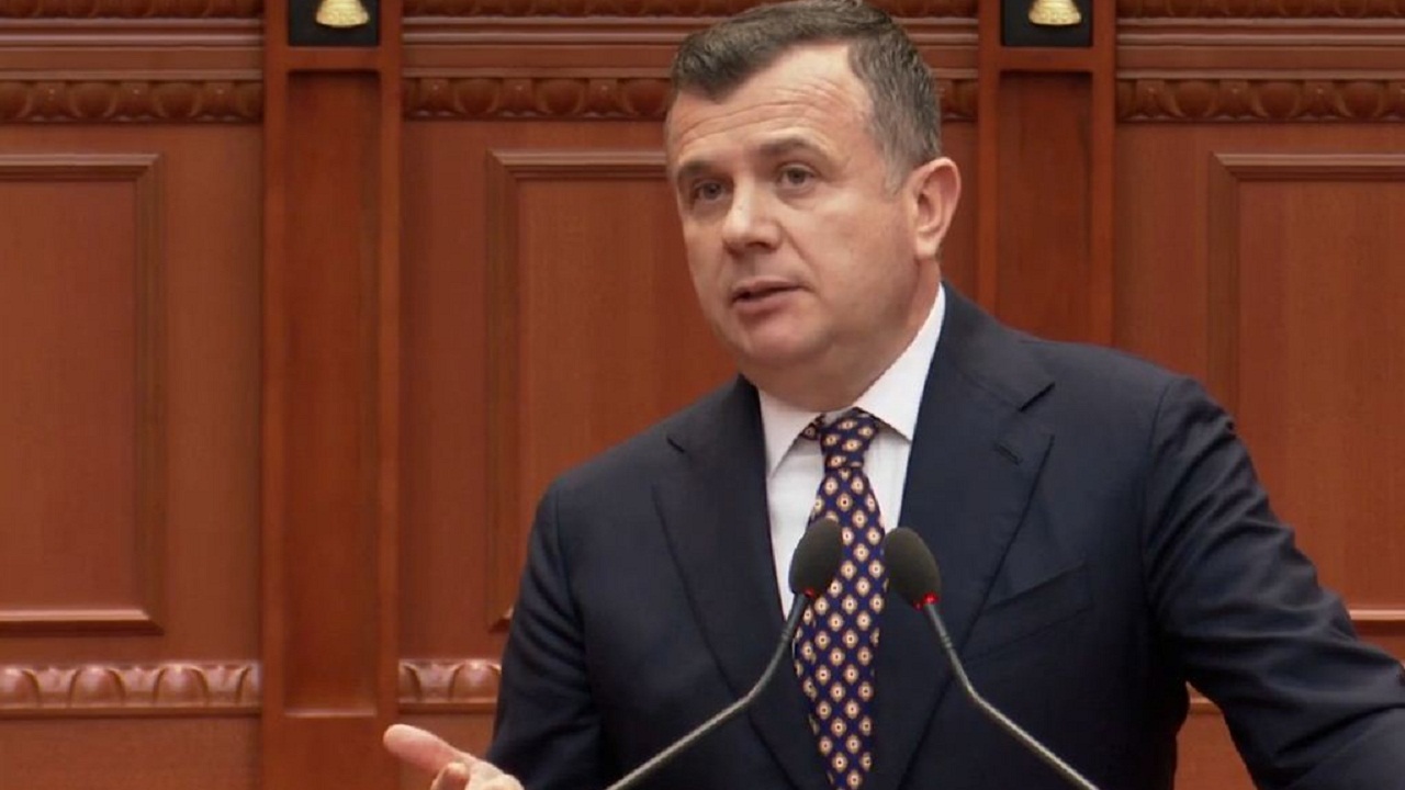 Balla: Pres që 2022-shi të jetë viti i vizitorëve dhe turistëve që hyjnë në Shqipëri