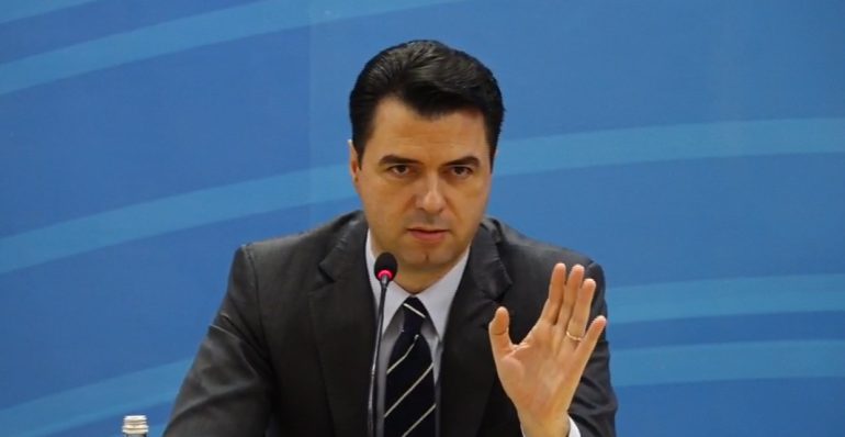 Basha thirrje Gledis Nanos: Policia të dorëzojë informacionet, a kanë udhëtuar ministrat me pronarët e inceneratorëve