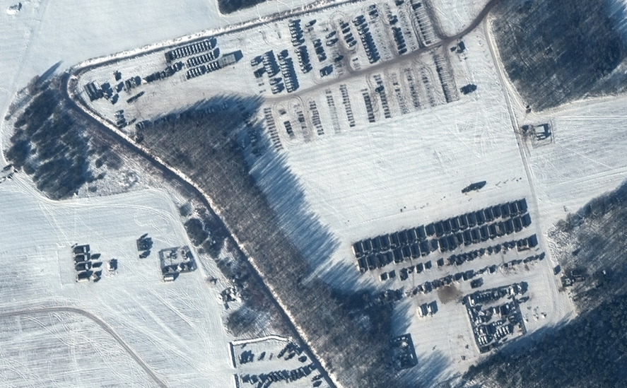 Trupat amerikane zbarkojnë në Poloni/ Presion ndaj Rusisë: Gati për çdo skenar lufte