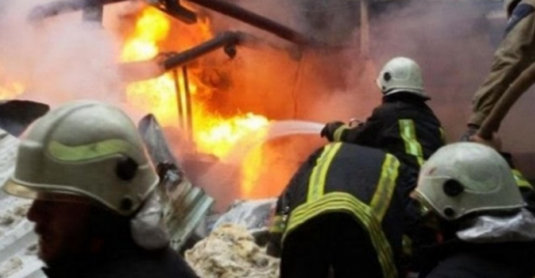 Burgu përfshihet nga flakët, dërgohen në spital 11 të dënuar, zjarri u shkaktua nga protestat e tyre