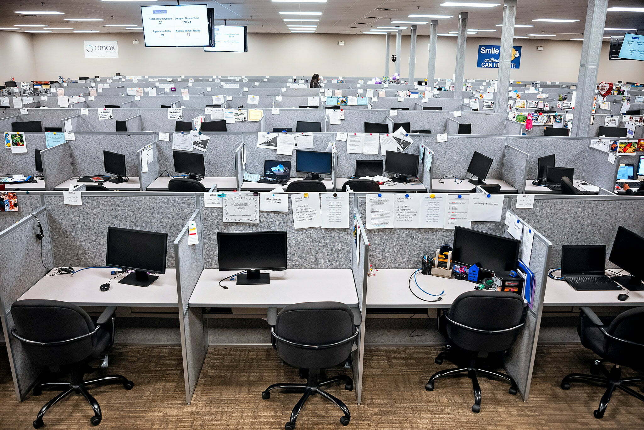 Mashtronin me Call Center për investime në bursë, 3 në pranga në Tiranë