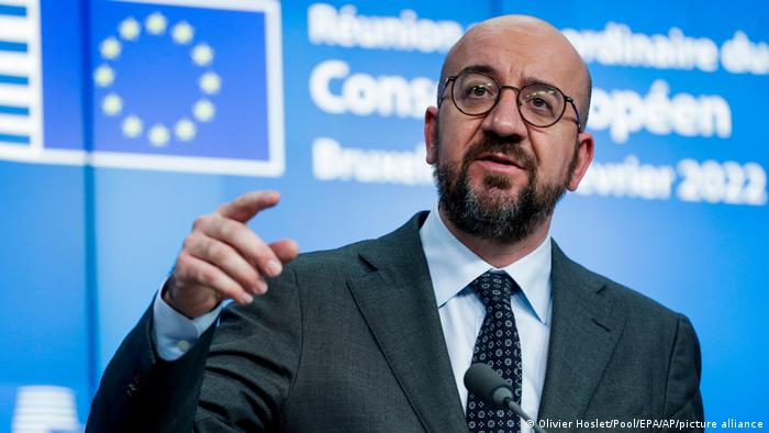 Moska “hedh sytë” drejt tregjeve aziatike dhe nis hakmarrjen, BE nuk ndalet me sanksionet kundër Rusisë