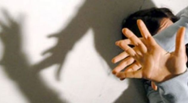 Arrestohet 32-vjeçari në Durrës, ushtroi dhunë fizike dhe psikologjike ndaj bashkëshortes