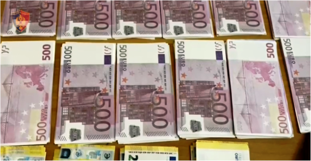 Sekuestrohen 1.2 milionë euro në Rinas, arrestohet një person (EMRI)