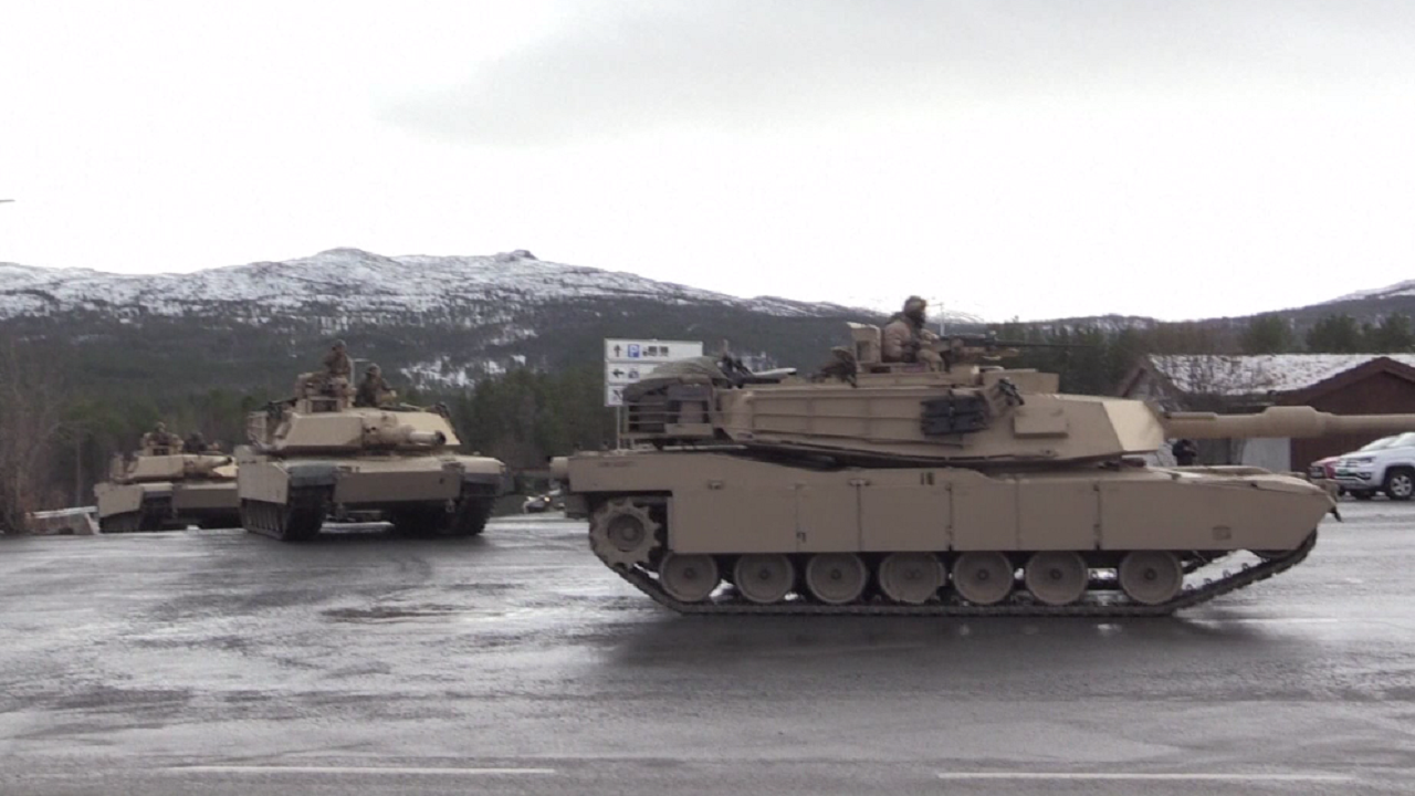 Sulm edhe mbi Poloninë? Vendi blen 250 tanke nga SHBA: Frikë nga “marrëzia” ruse