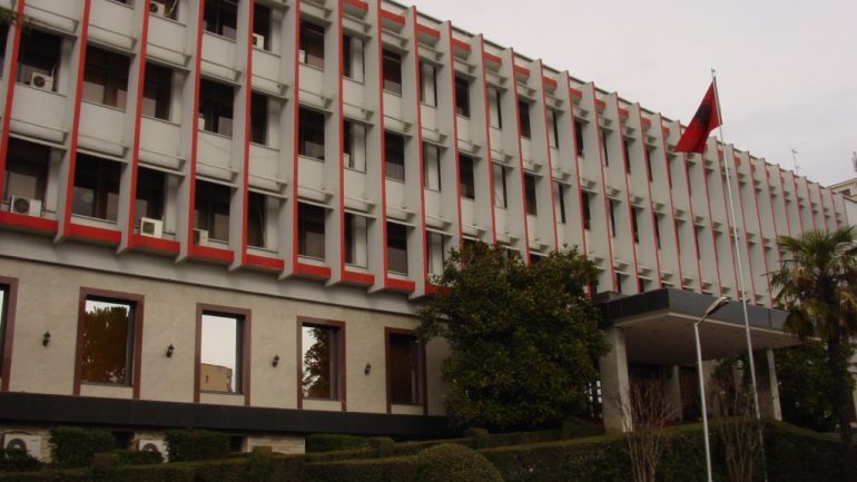 Ministria e Jashtme e Shqipërisë: Mbështesim sovranitetin e Ukrainës