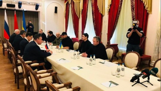 Ministri bjellorus siguron delegacionin ukrainas: Jeni plotësisht të sigurtë këtu