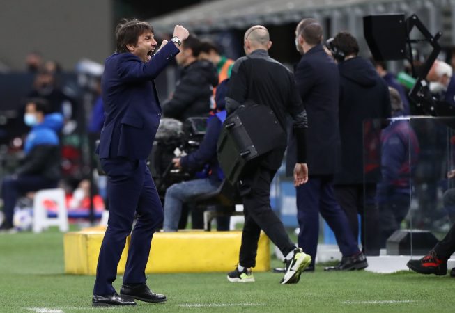 Tottenham rikthehet tek fitorja, thyen Leeds me “poker” golash