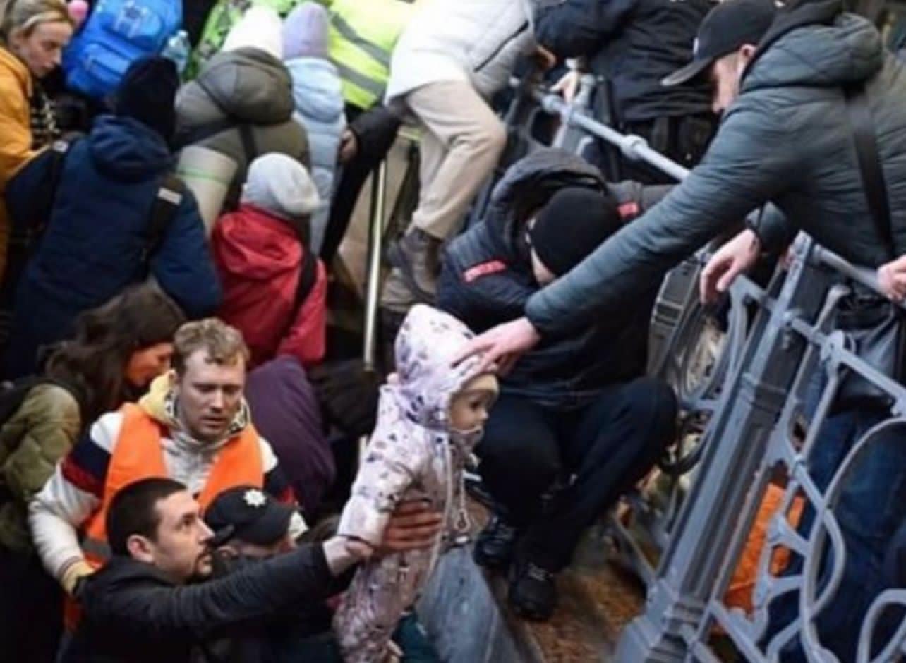 Paketa e Rezistencës Sociale, Rama njofton një komunikim në Facebook