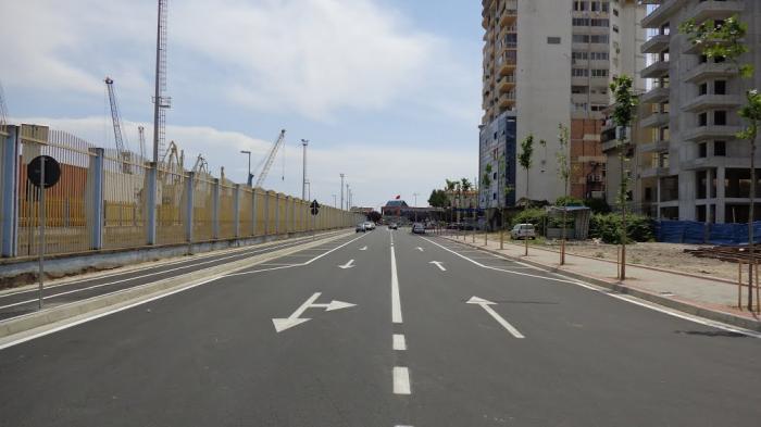 Në një rrugë të rëndësishme të Durrësit do të vendoset ndriçimi LED, bashkia hap tenderin