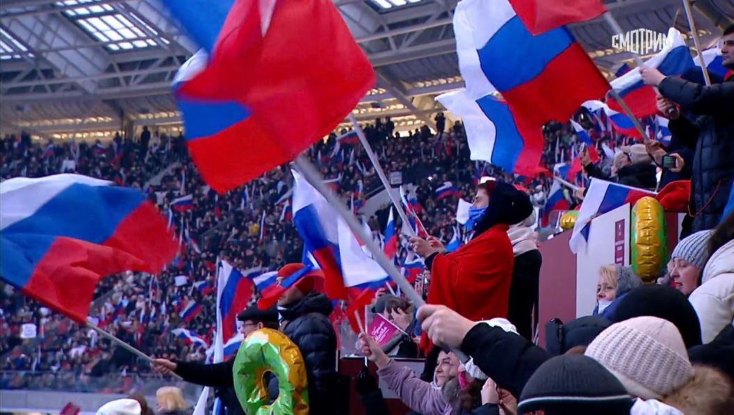 I veshur me xhup, Putin flet në stadiumin e tejmbushur të Rusisë