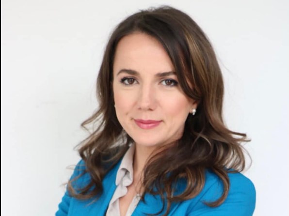 Humbja e Partisë Demokratike më 6 mars, reagon Rudina Hajdari:  Basha e Berisha e shkatërruan PD, të ikin