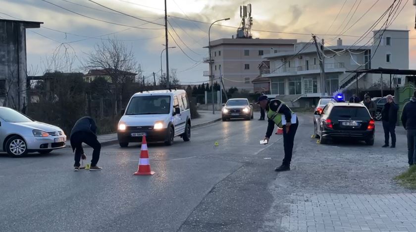 Makina përplas këmbësorin, dërgohet me urgjencë në spital (EMRI)