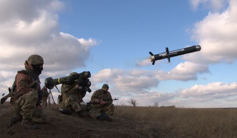 Këto janë armët amerikane që do t’i marrë Ukraina nga pakoja e re e ndihmës ushtarake