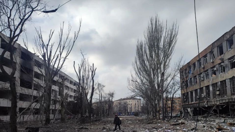 Ukraina: Rusia bombardoi një xhami që strehonte 80 persona