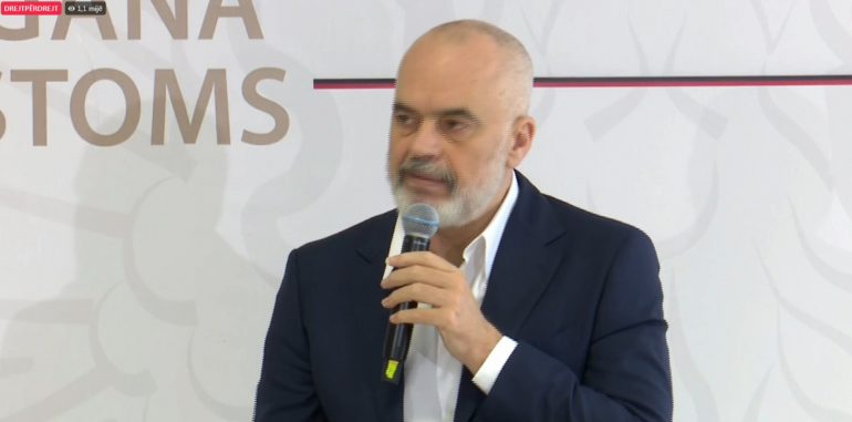 Rama: Do mbështesim familjet dhe fabrikat të investojnë në panelet diellore