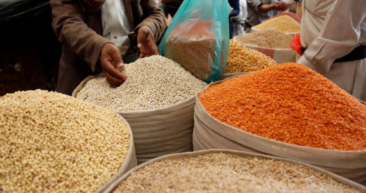 ANALIZA/ Lufta në Ukrainë po rrit frikshëm çmimet e ushqimeve