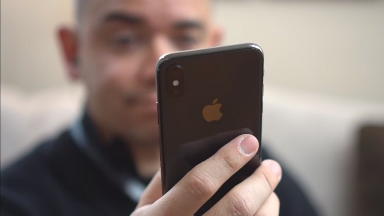 Bëri denoncim të rremë duke thënë se i kishin vjedhur një “Iphone X”, policia arreston shqiptarin