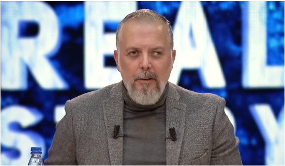 Sokol Balla pëson infarkt, dërgohet me urgjencë në spital