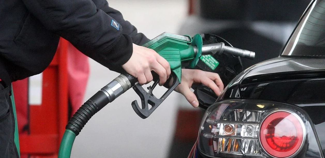 Ulet çmimi i karburantit në Maqedoninë e Veriut