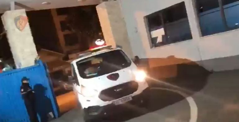 Trafikonin drogë dhe armë, arrestohen 4 persona