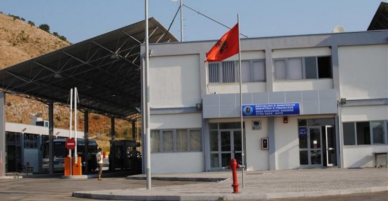 Kishin vjedhur viça në Greqi dhe po i sillnin në Shqipëri, arrestohen 4 hajdutët