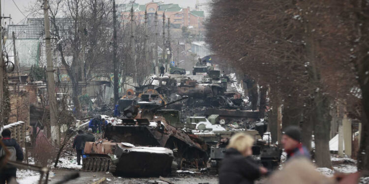 Ndryshim strategjie/ Mbi një muaj luftë, rusët “heqin dorë” nga Kievi! Çfarë po ndodh?