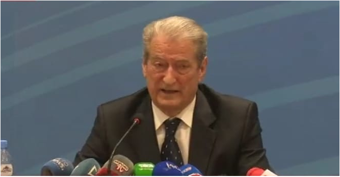 Berisha: Në PD s’mund të ketë të shkarkuar, partia po kalon një krizë, të bashkohemi