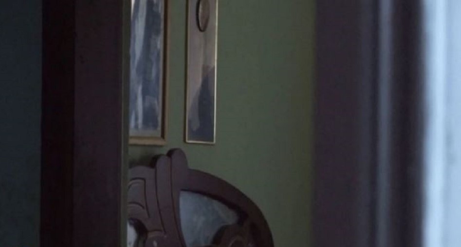 “Kishin filluar ta hanin qentë”, gjendet i dekompozuar fqinji pas ankesave të banorëve për erën