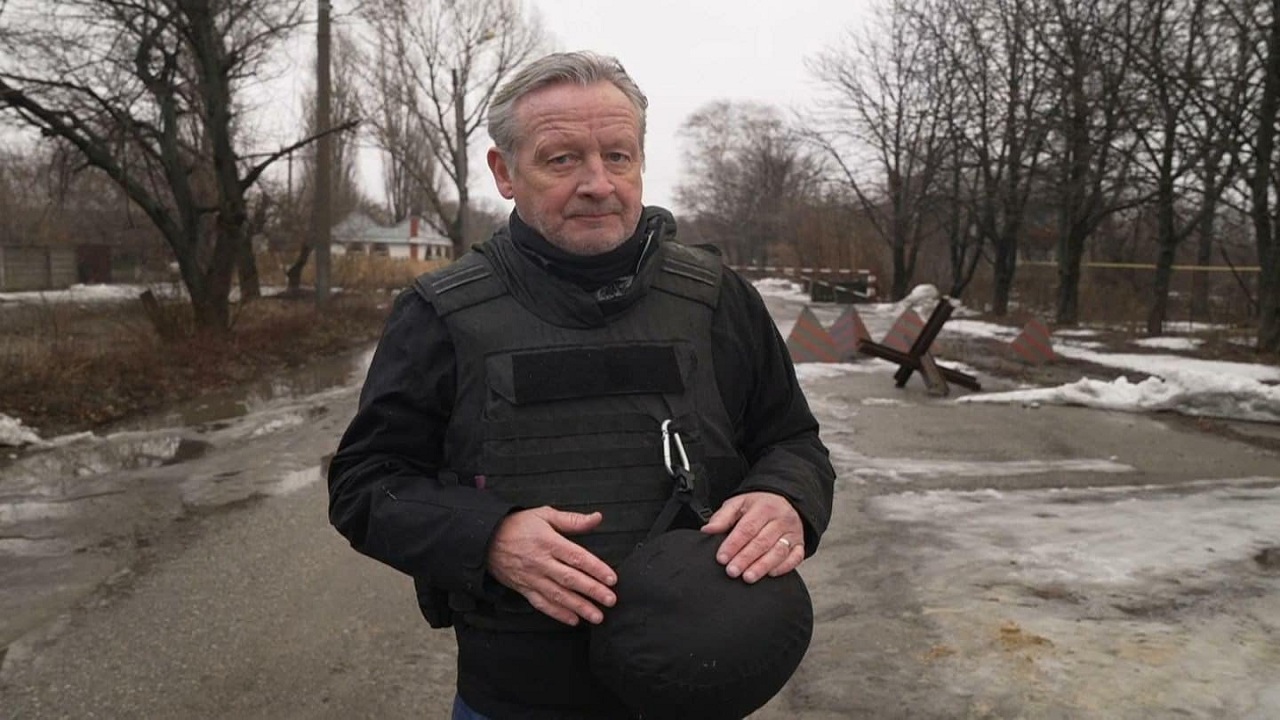 Sulmi i frikshëm, ky është gazetari që u shpëtoi plumbave rus