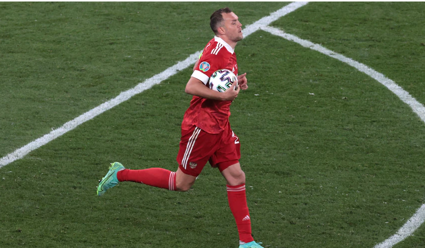 Sulmuesi kryesor i Rusisë refuzon të grumbullohet me kombëtaren, shkak lufta ndaj Ukrainës