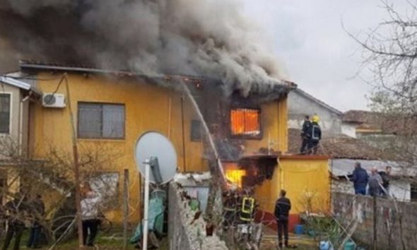 Ndezi qëllimisht zjarr në dhomë, 46-vjeçarja përfundon në spital