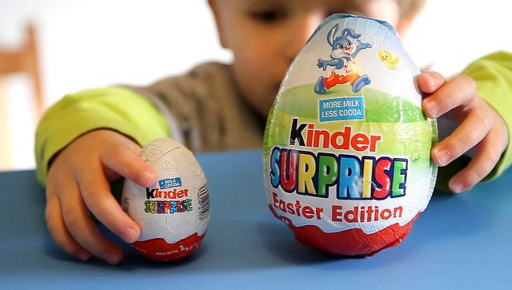 Nuk ndalet skandali me “Kinder surpise”, helmohen 40 fëmijë me salmonela