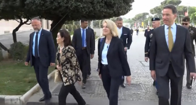 Zyrtarja e DASH në Kryeministri me Ramën, më pas takon Alibeajn në Kuvend