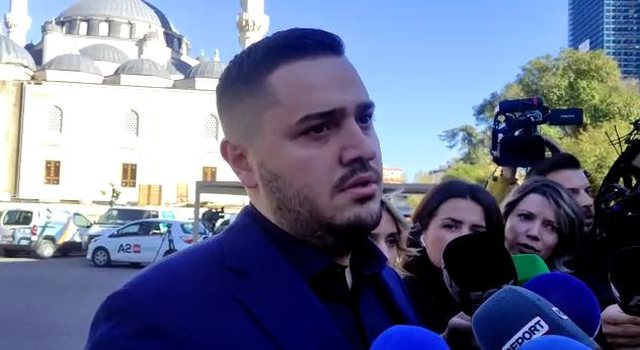 Babai iu shpall “non grata” nga SHBA, PS-ja ende pa asnjë vendim për Ornaldo Rakipin