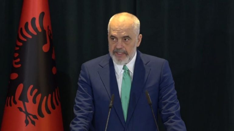 Negociatat me BE, Rama konferencë të përbashkët me Varhelyi: Shqipëria nuk ka lënë asnjë detyrë pa bërë