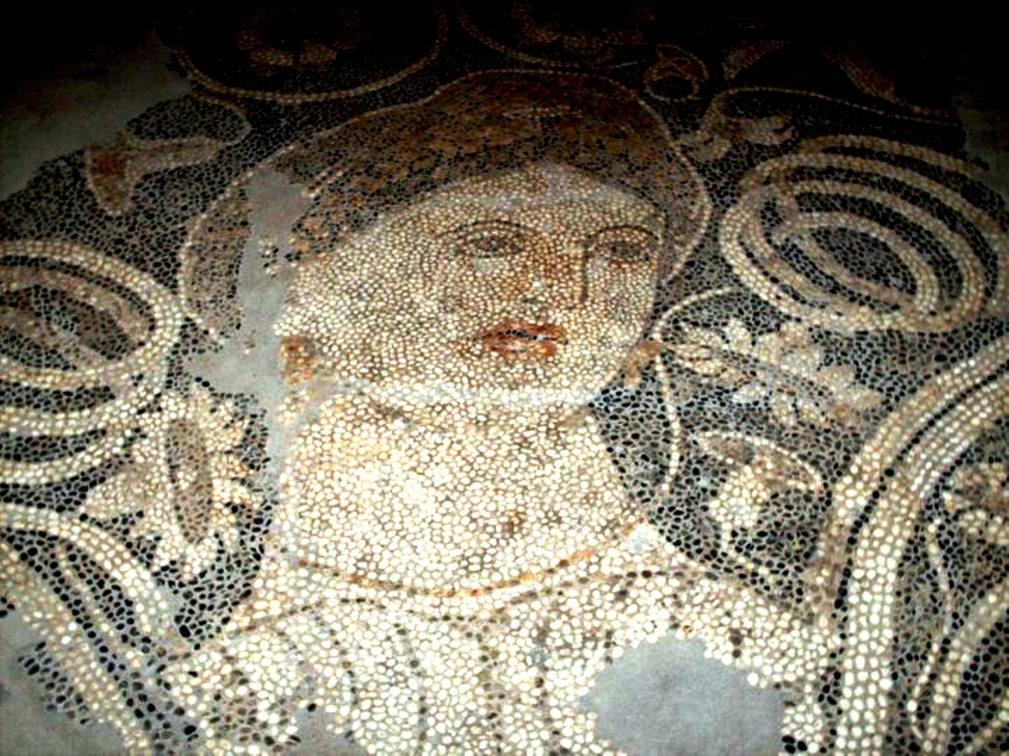 Mozaikët antikë mbeten thurja e munguar e turizmit në Durrës