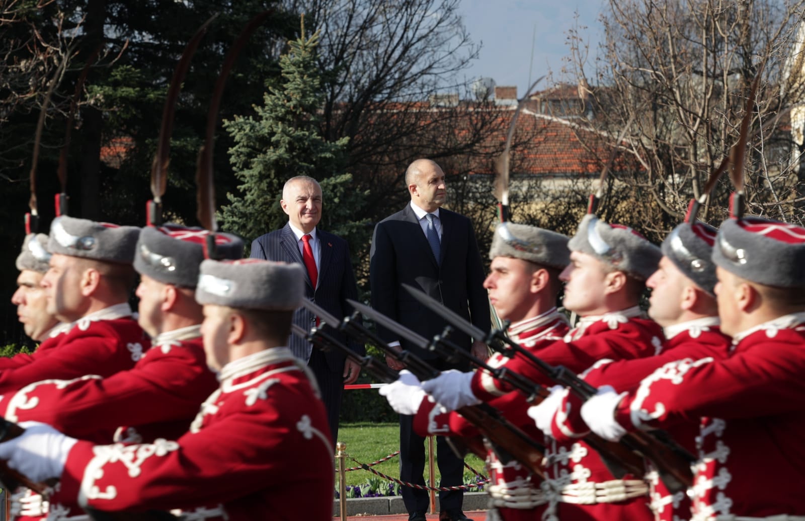 Presidenti Meta vizitë zyrtare në Bullgari, pritet nga homologu i tij Rumen Radev