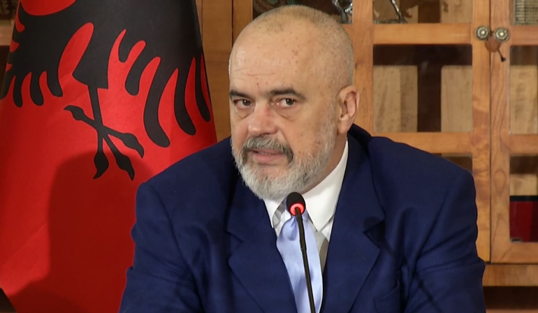 Pashkët katolike, Rama: Vigjilja e rilindjes së jetës, dashurisë dhe shpresës