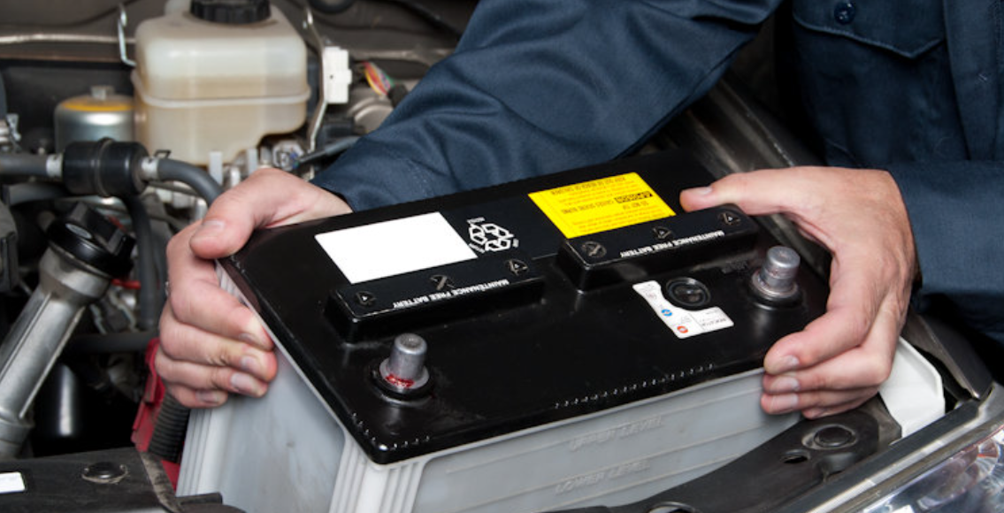 10 gabimet që po bëni me makinën, të cilat po ju çojnë më shpesh te mekaniku