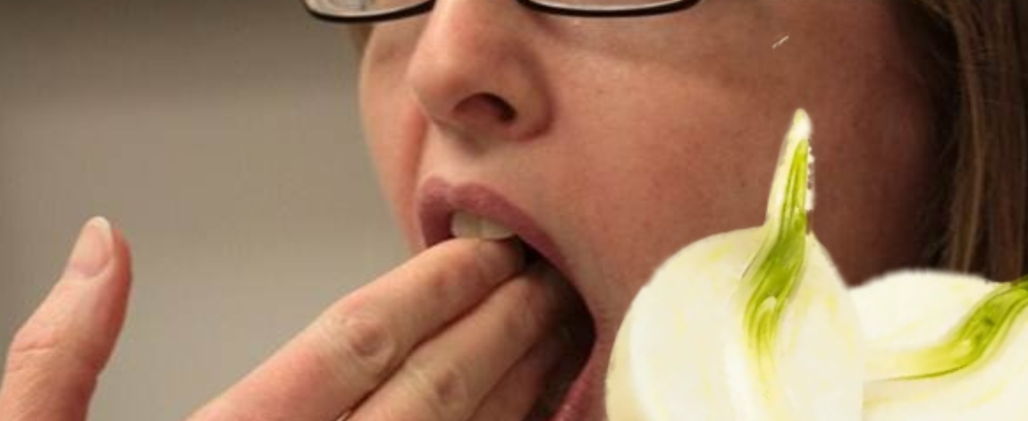 Efektive për 15 minuta, rasti urgjent kur duhet të vendosi një thelbi hudhër në gojë