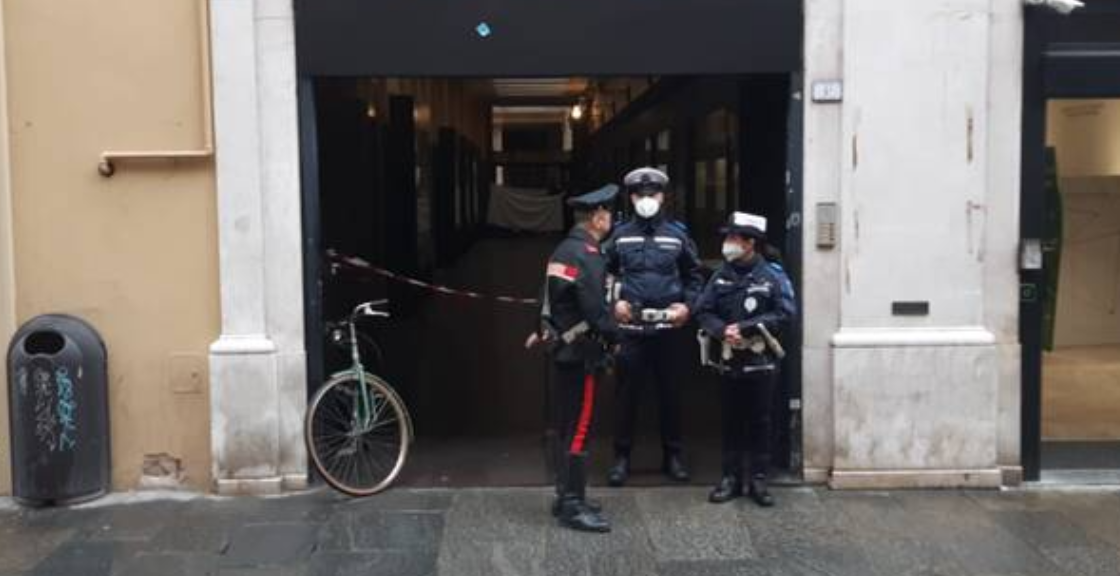 Tmerr në Itali! Gjendet i shtrirë me fyt të prerë në rrugë avokati shqiptar (EMRI)