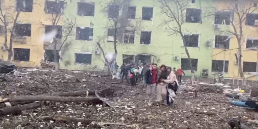 Forcat ruse nuk dinë të ndalen, shkatërrojnë me dhjetëra spitale në Ukrainë