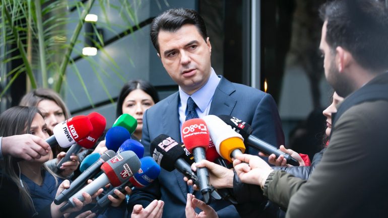 PS nuk e përjashtoi djalin e Aqif Rakipit, reagon Basha: Rama mburoja e non-gratave