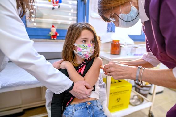 Shtohen tre vaksina të detyrueshme te fëmijët! Vajzat do të vaksinohen edhe kundër kancerit të qafës së mitrës