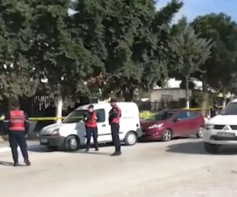 Detaje nga atentati te stacioni i trenit: I plagosuri niset në Tiranë me 2 plumba në bark, rrezikon jetën